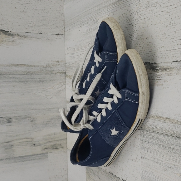 Converse Shoes - Converse Blue and White One Star shoes Size 7